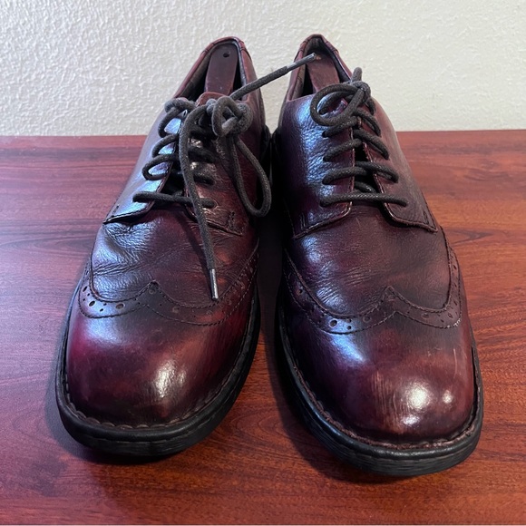 Born BOC Men 10.5 Brogue Wing Tip Oxfords Brown Distressed Leather Dress Shoes - Picture 7 of 15